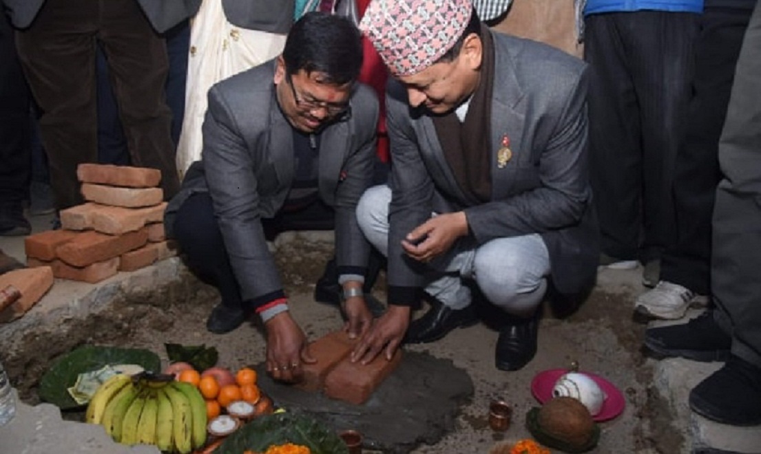 चावहिल चोकमा सार्न मिल्ने आकाशे पुलको शिलान्यास