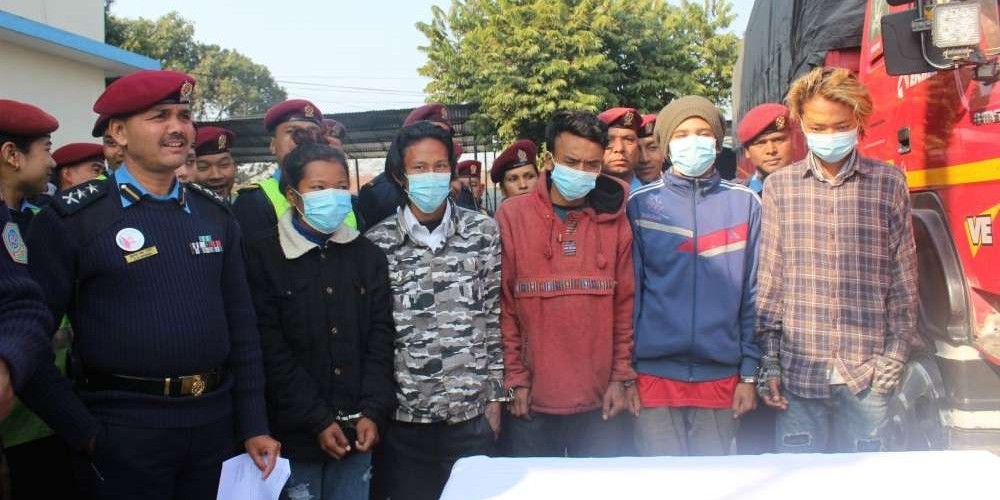 ट्रकमा पालैपालो बलात्कार, पैसामा कुरा नमिल्दा हत्या