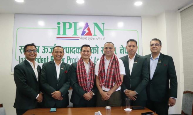 प्रधानमन्त्रीको चीन भ्रमणमा सहभागी हुन इप्पान प्रतिनिधि मण्डल चीन प्रस्थान