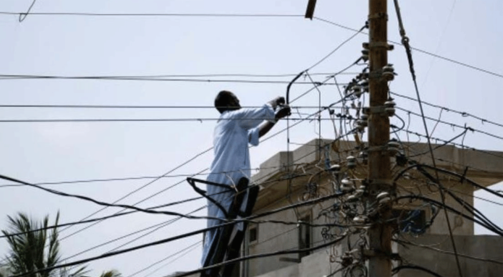 विद्युत् प्राधिकरणले काट्यो महसुल नतिर्ने २१ हजार ग्राहकको लाइन