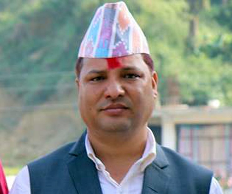 सुदूरपश्चिम सरकारबाट बाहिरियो एमाले