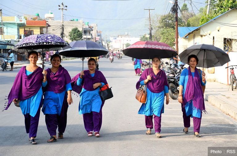 उफ् ! गर्मी