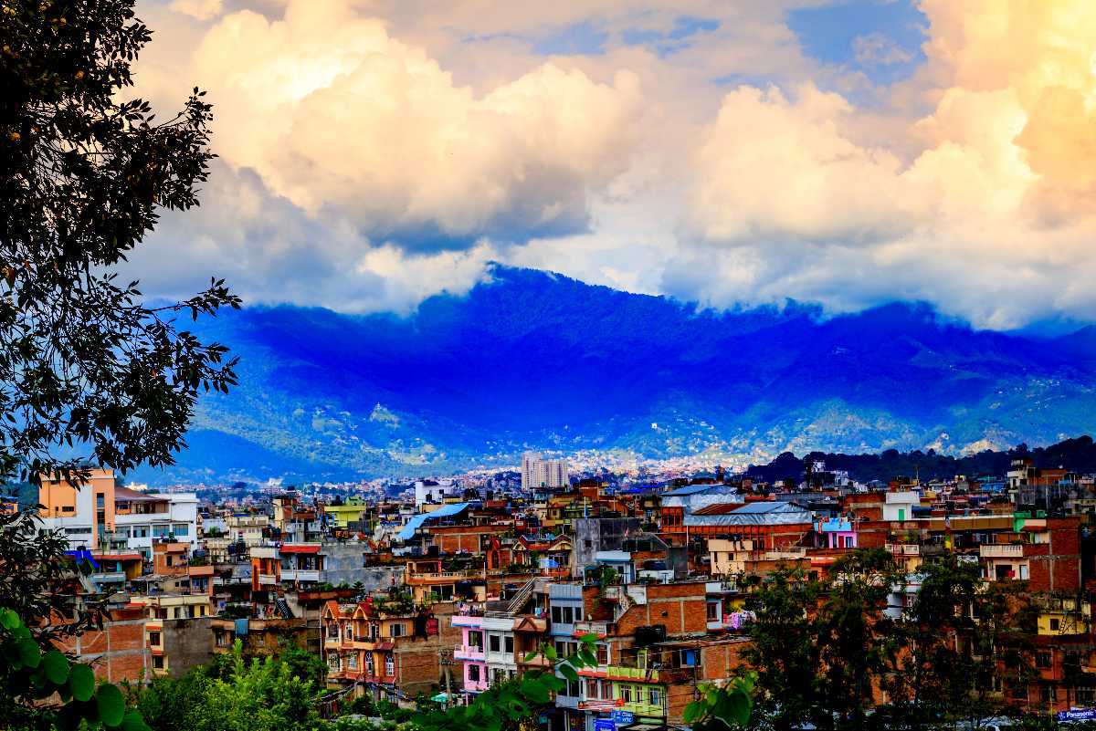 काठमाडौँका दुई खलनायकहरू