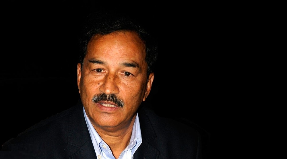 लिङदेनलाई कमला थापाको चुनौती : मसँग टुंडिखेलमा दौडिएर जित्नुस् म अध्यक्ष छोड्दिन्छु