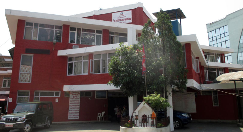सरकारी कार्यालय खुले, छैनन् सेवाग्राही र कर्मचारी