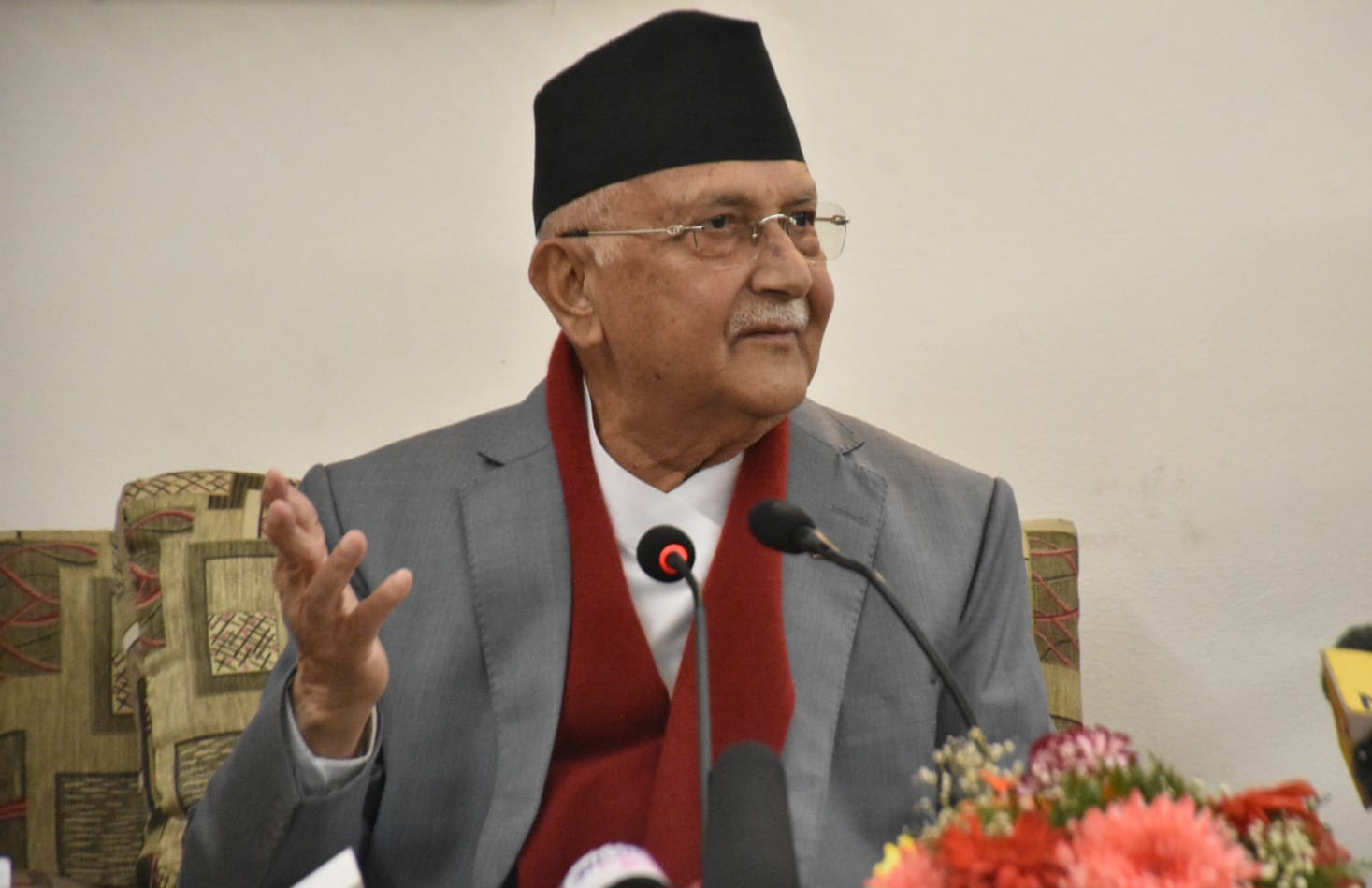 चीनबाट फर्केपछि एकाएक फेरियो ओलीको बोली
