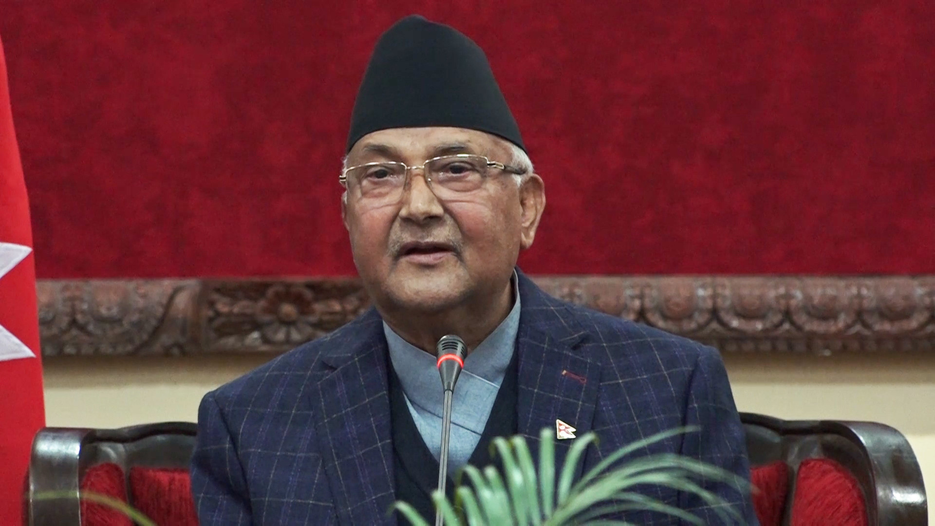 ओलीको मुख्य प्रस्ताव नेतृत्व हस्तान्तरण, बैठकअघि अनेक चलखेल