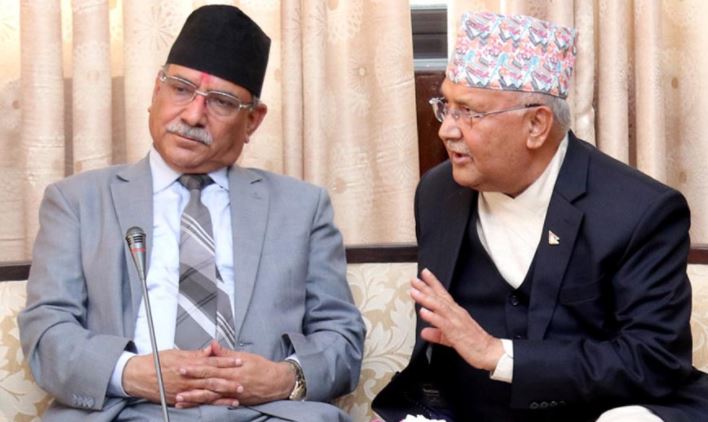 जब ओलीको नयाँ अफरलाई प्रचण्डले हाँसोमा उडाइदिए