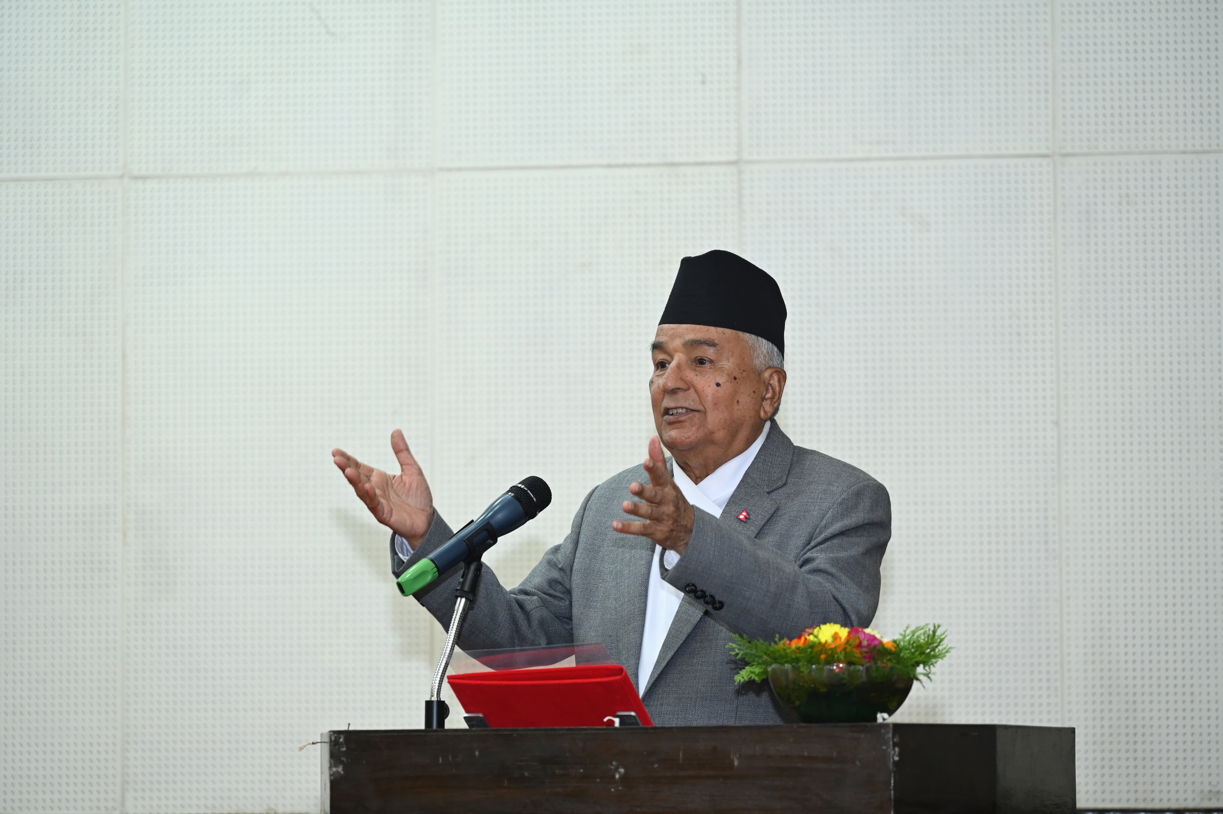 निराश हुन जरूरी छैन, हामी निराशलाई आशामा बदल्न कटिबद्ध छौं : राष्ट्रपति