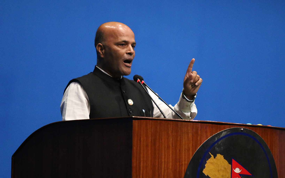 बालेनलाई अमरेशको चुनौती : हिम्मत भए बालुवाटार र शीतल निवास भत्काएर देखाऊ