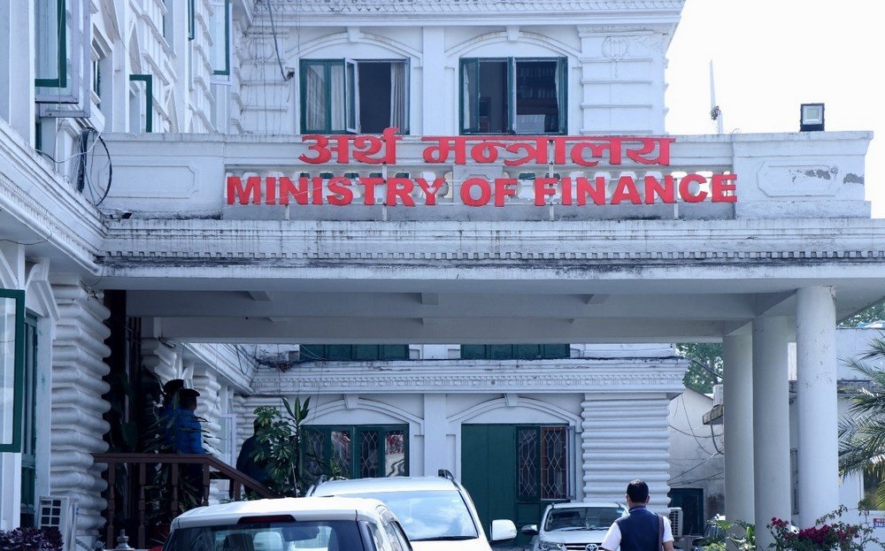 सरकारले ९ महिनामा संकलन गर्‍यो  ८ खर्ब २१ अर्ब राजस्व