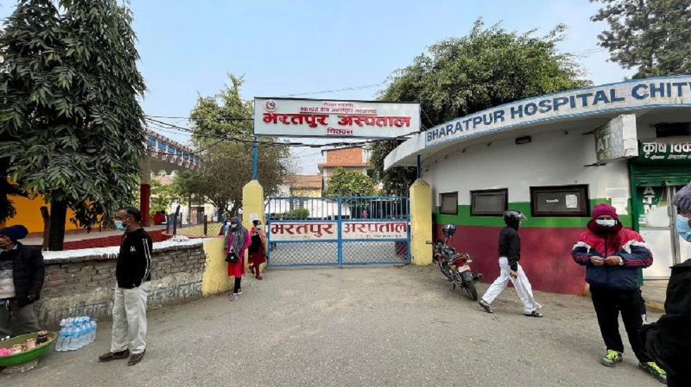 स्वास्थ्य मन्त्रालयको निर्देशनपछि भरतपुर अस्पतालमा ४ सय बेड निःशुल्क
