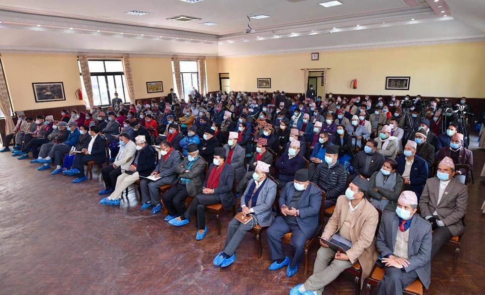 ११९९ सदस्यीय महाधिवेशन आयोजक कमिटी बनाउने ओली समूहको निर्णय