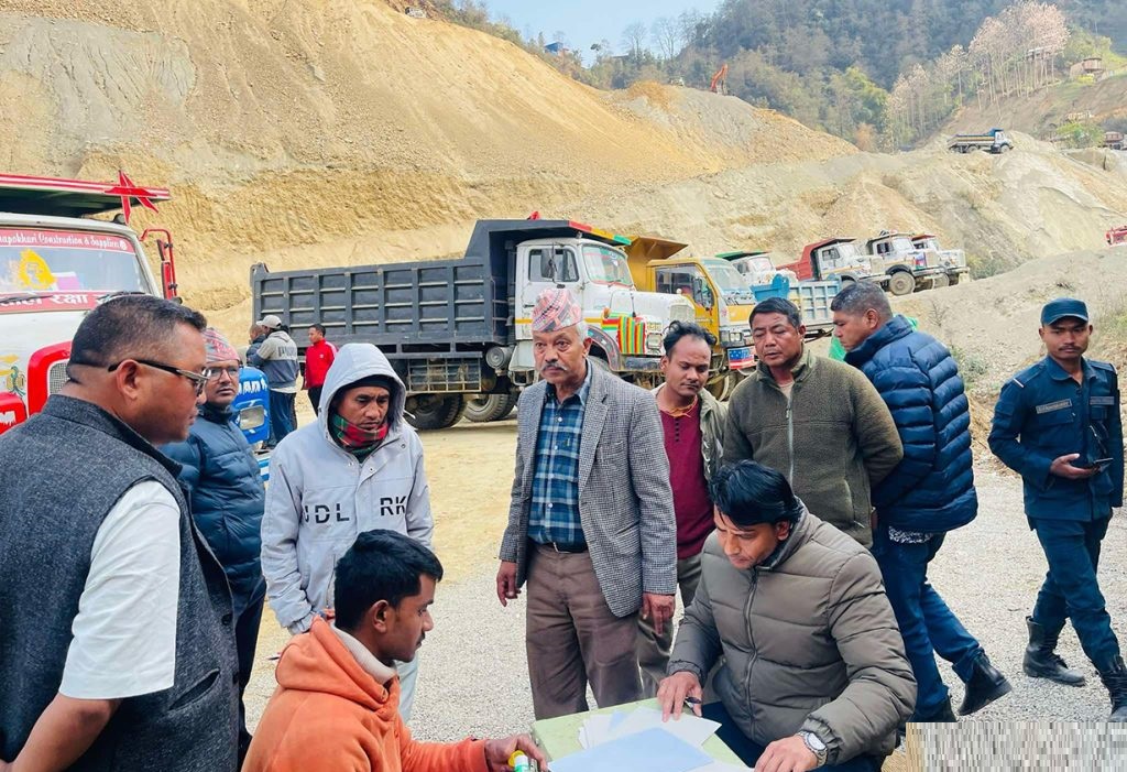 पनौतीमा सञ्चालिन तीन खानीतथा क्रसर उद्योग बन्द
