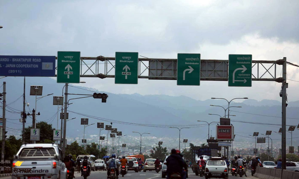 दशैको दोस्रो दिन काठमाडौं उपत्यकामा बढ्यो चहलपहल