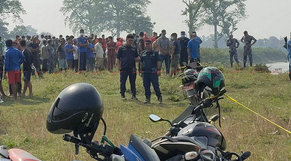 गस्तीमा हिँडेका एक प्रहरीको हत्या, एकजना वेपत्ता