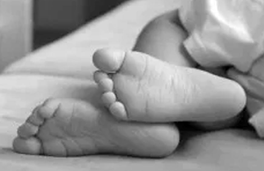 मोटरसाइकलको ठक्करबाट तीन महिने शिशुको मृत्यु