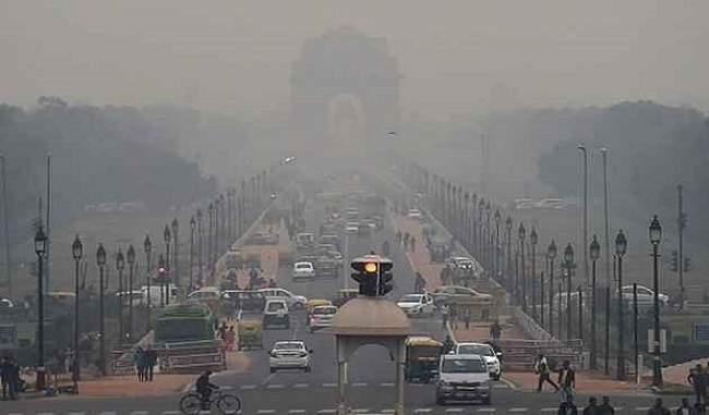 पटाका पड्काउन प्रतिबन्ध लगाइए पनि नयाँदिल्लीमा वायुको गुणस्तरमा सुधार हुन सकेन