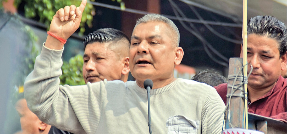 आफू नेतृत्वको अभियानमा सामेल हुन राजेन्द्र लिङ्देन र कमल थापालाई दुर्गा प्रसाईको आग्रह