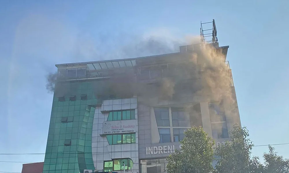 इन्द्रेणी कम्प्लेक्समा आगलागी, २ करोड बढीको क्षति