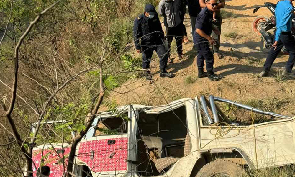 गुल्मीमा मलामी बोकेको जिप दुर्घटना: १ जनाको मृत्यु, १२ जना घाइते