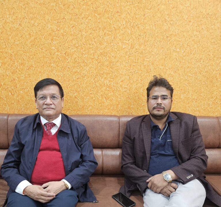 ज्ञानेन्द्र शाहीले रवि लामिछानेलाई भेटे