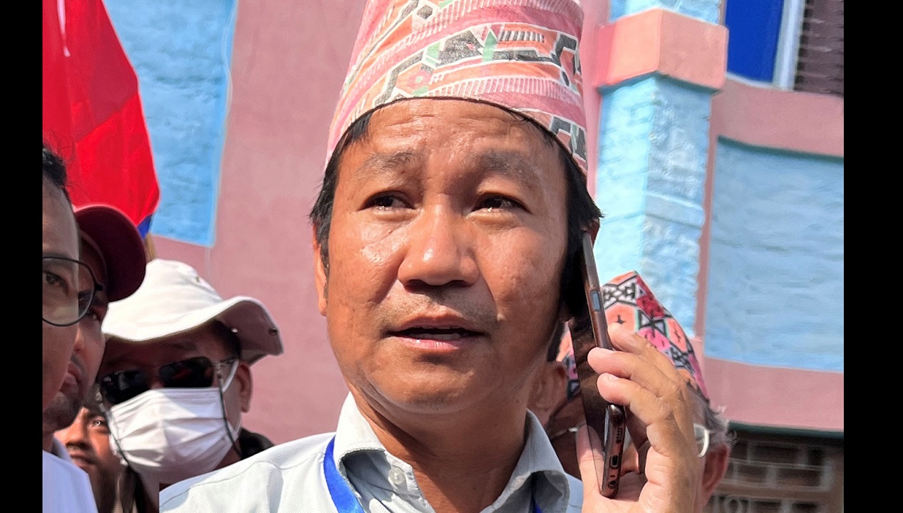नयाँ दल दर्ता गर्ने हर्क साम्पाङको संकेत, समर्थकसँग मागे राय
