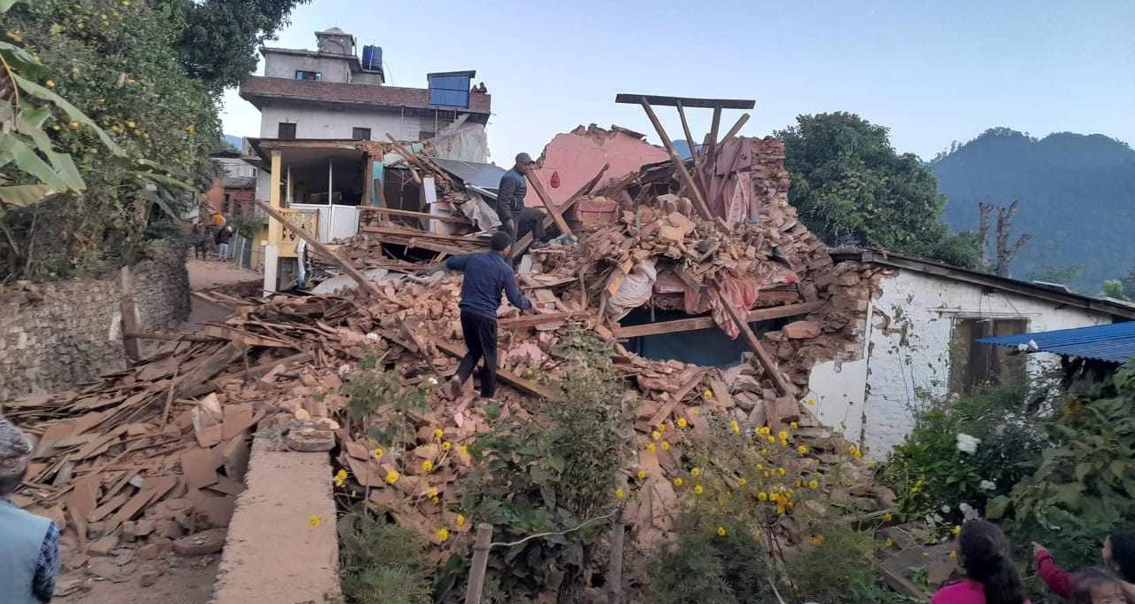 तस्वीरमा हेर्नुहोस् भुकम्पले प्रभावित क्षेत्र (फोटोफिचर)