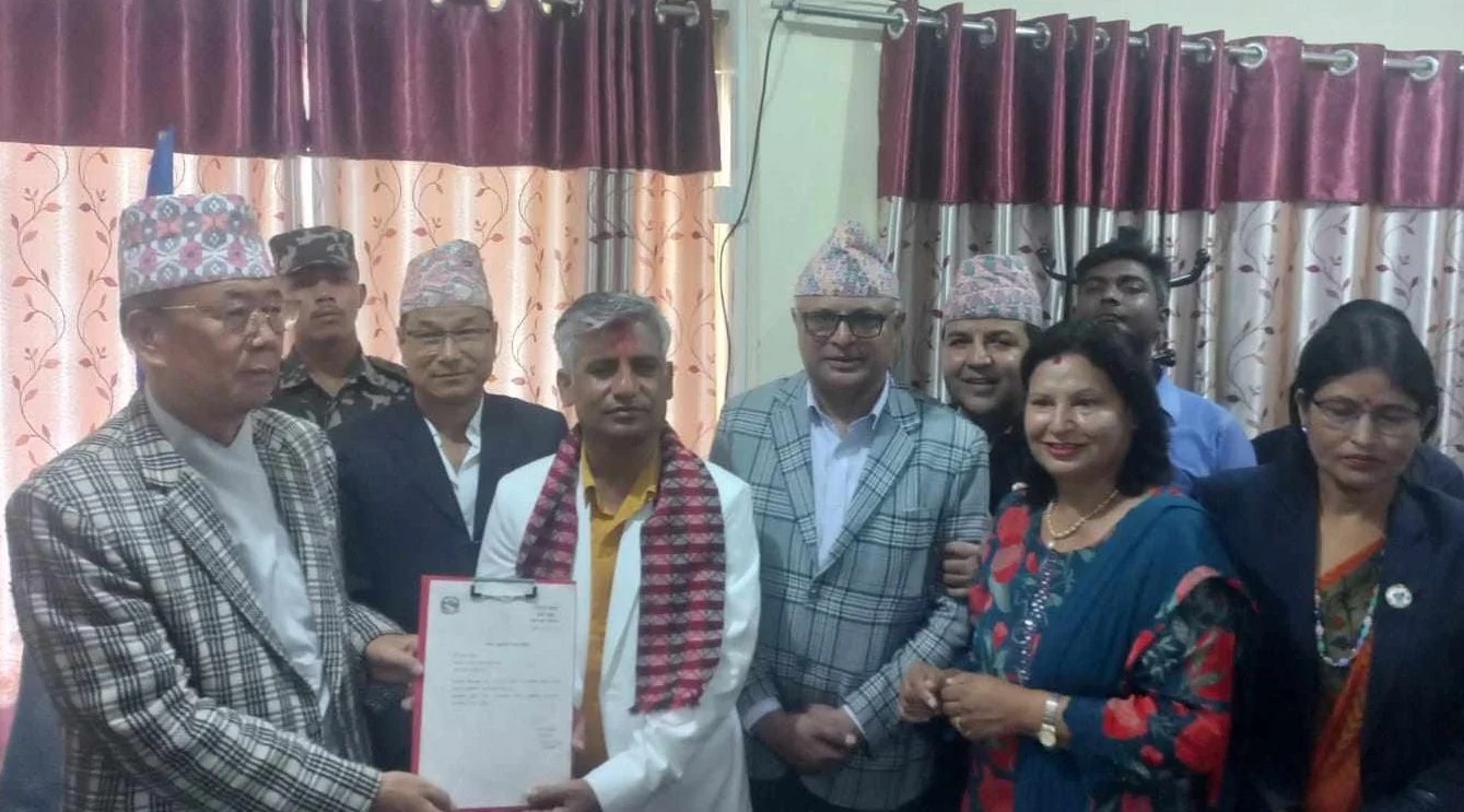कोशी प्रदेशका मुख्यमन्त्री कार्कीले विश्वासको मत लिँदै