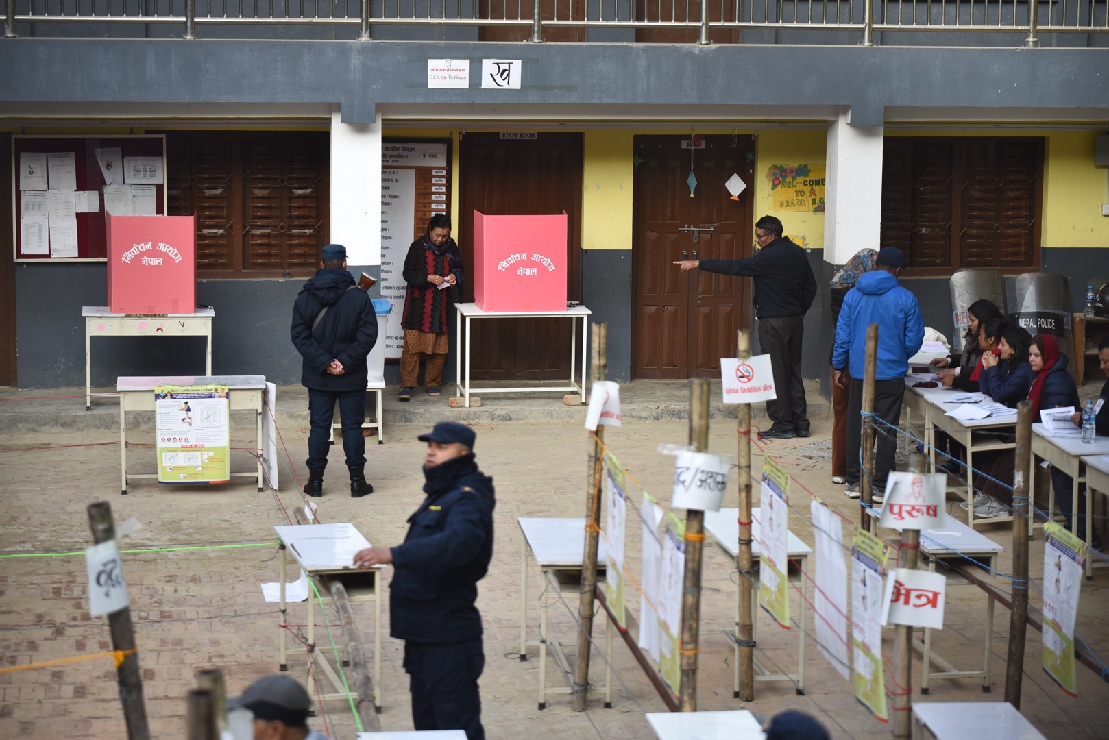 उपनिर्वाचन अपडेट: दिउँसो ३ बजेसम्म ५८ प्रतिशत मत खस्यो