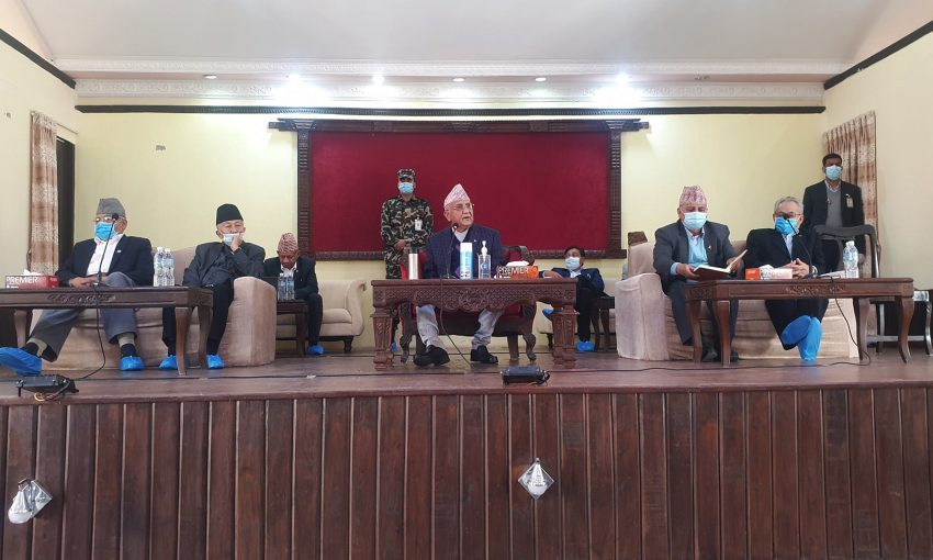 ओलीले बोलाए एमाले स्थायी कमिटीको आकस्मिक बैठक