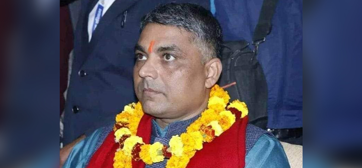 लोसपाका सांसद अभिराम शर्मा निलम्बित