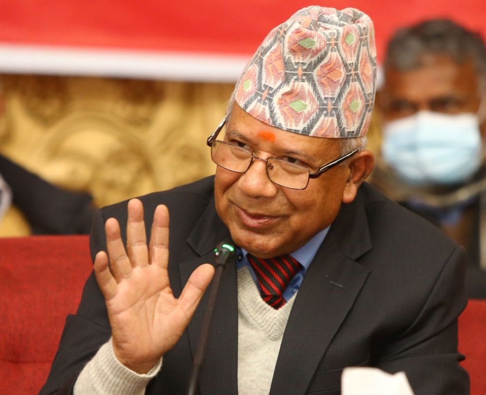 एकीकृत समाजवादीमा एक्लिँदै माधव नेपाल