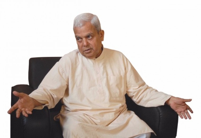 गठबन्धन सरकारमा सहभागी हुन औपचारिक खबर आएन : महन्थ ठाकुर
