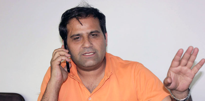 मनोज गजुरेल संक्रमण मुक्त, अस्पतालबाट भए  डिस्चार्ज