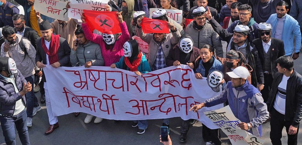 नेविसंघको प्रश्न – कांग्रेस सरकारमा रहँदा कुशासन किन ?
