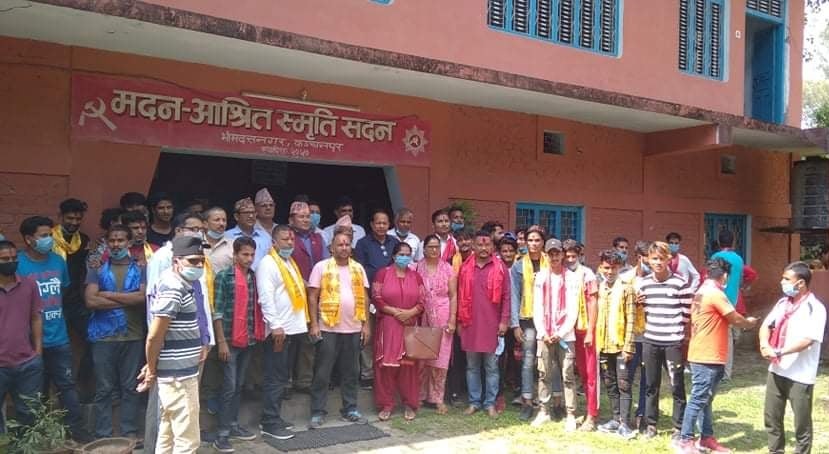 राप्रपाका सय जना नेता–कार्यकर्ता नेकपा प्रवेश