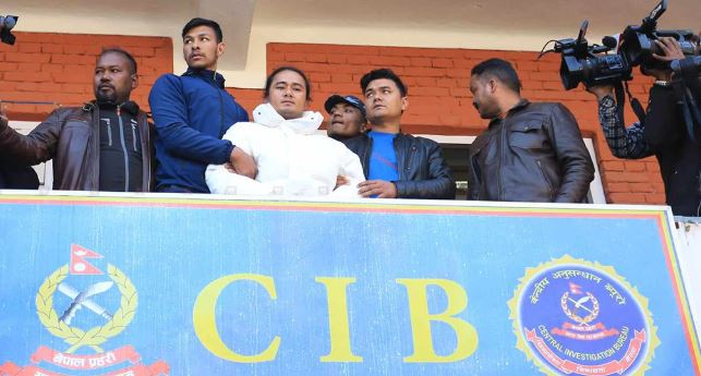 रामबहादुर बम्जनले पाए सफाइ