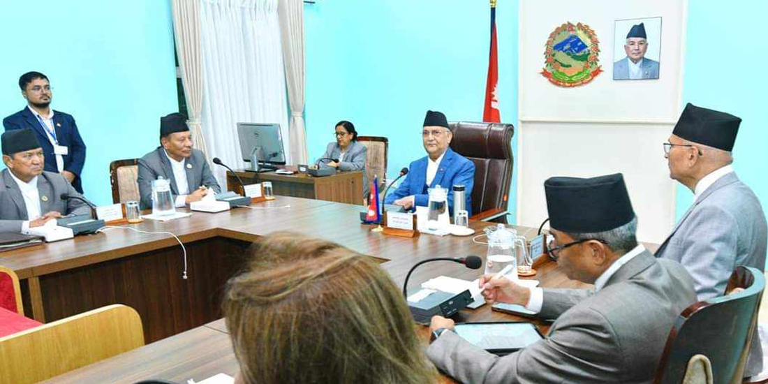 जहाज दुर्घटनाको छानबिन गर्न ५ सदस्यीय आयाेग गठन, भोलि राष्ट्रिय झण्डा आधा झुकाइने