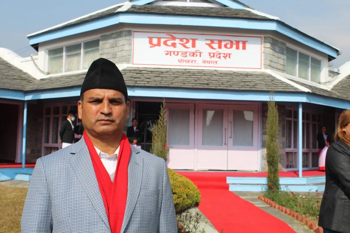 गण्डकीका सांसद देवकोटालाई किन लगाइयो संसद प्रवेशमा रोक ?