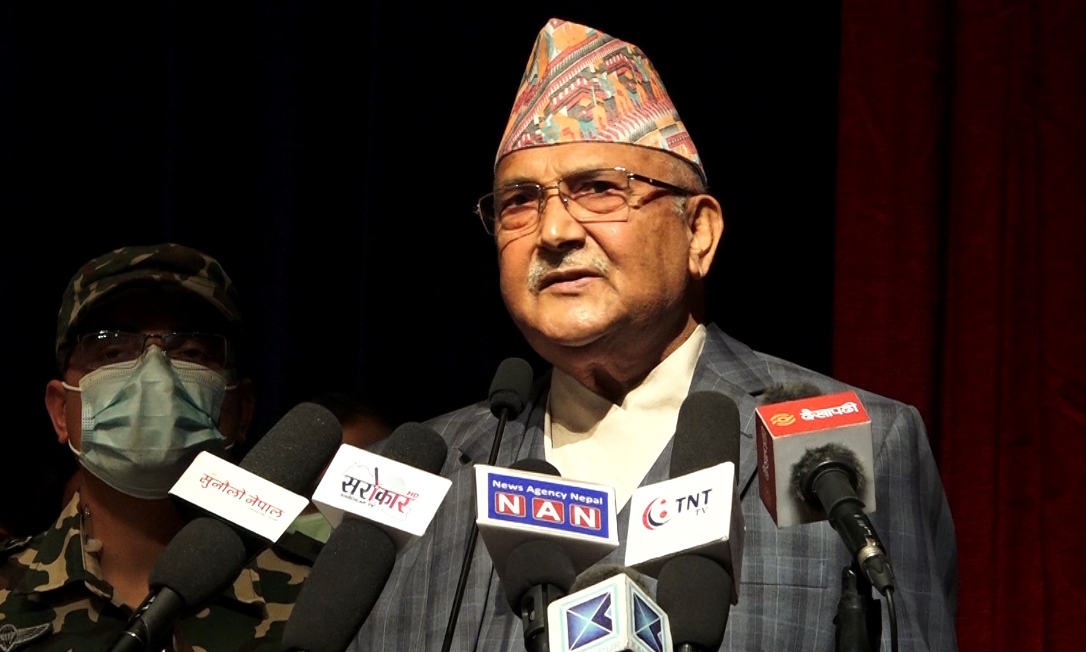 विप्लवसँग सहमति भएपछि प्रधानमन्त्री ओलीको झापा आउने कार्यक्रम स्थगित