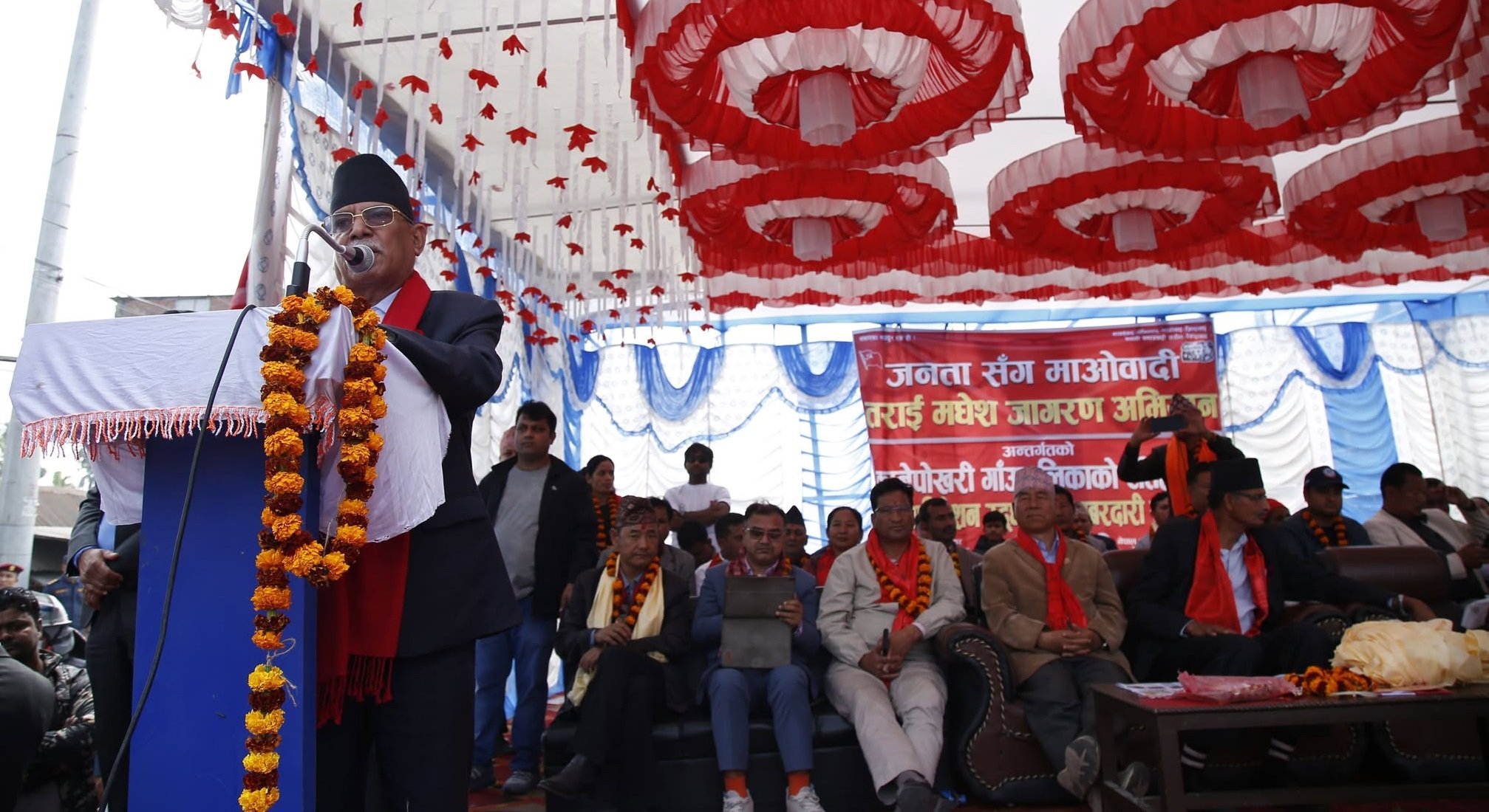 पाथीभारा केबलकार विवाद : आन्दोलनकारीको पक्षमा उभिएर देशव्यापी आन्दोलन गर्ने प्रचण्डको चेतावनी