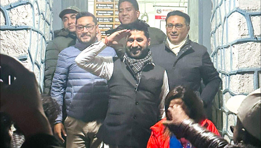 पोखराबाट छुटेका रवि आज काठमाडौं अदालतमा उपस्थित हुने
