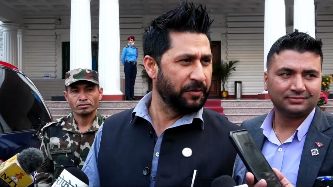 भ्रष्टाचारको ठूला फाइल यस्तो खुल्यो कि सरकार एक रात पनि टिक्न सकेनः  गृहमन्त्री लामिछाने