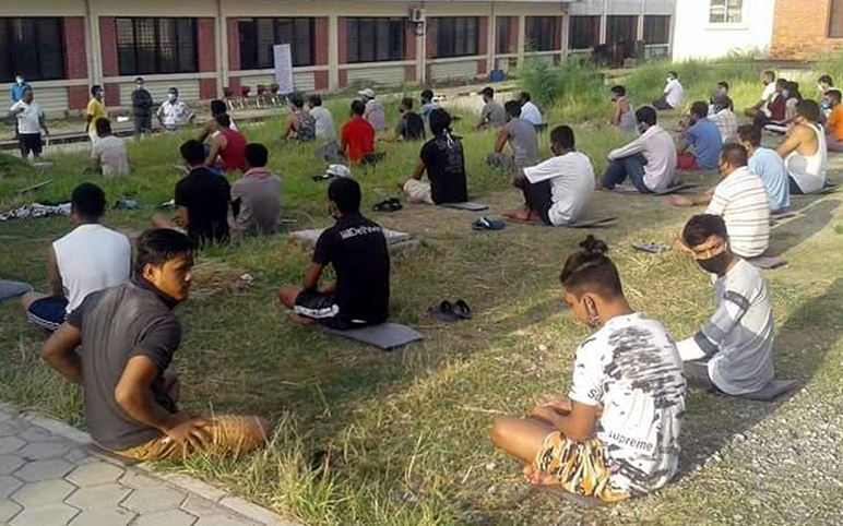 कोरोनालाई जीत्न सङ्गीत र योग अभ्यास