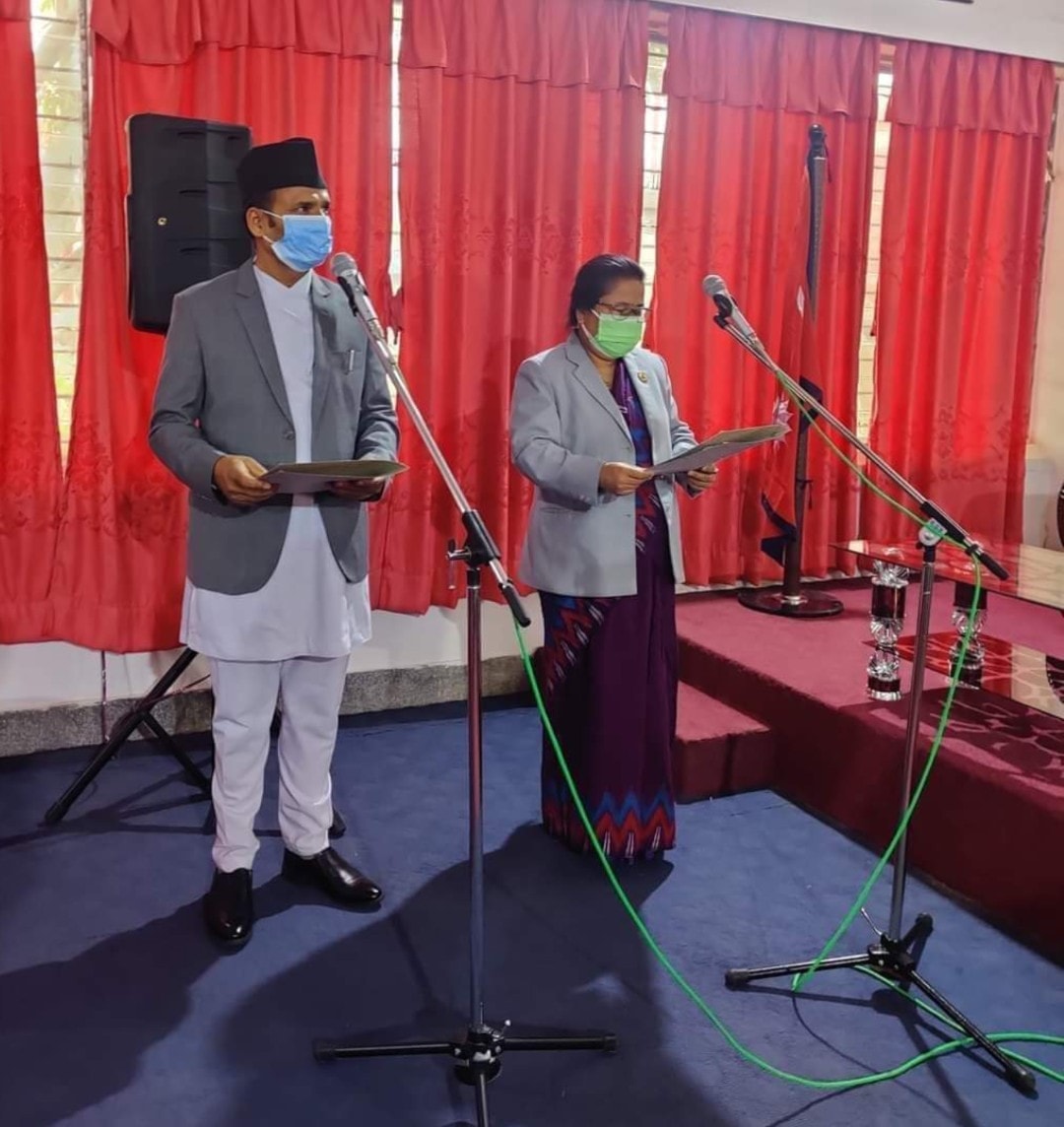 कर्णालीका दुई मन्त्रीले लिए शपथ