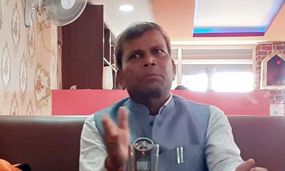 जनकपुरमा किसानलाई वडाअध्यक्षकाे राहत : प्रतिकठ्ठा ४० किलो धान