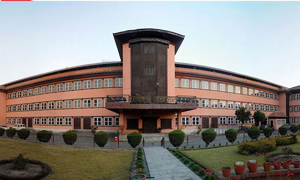प्रधानन्यायाधीशले राजीनामा नदिए सर्वाेच्च प्रवेशमा रोक !