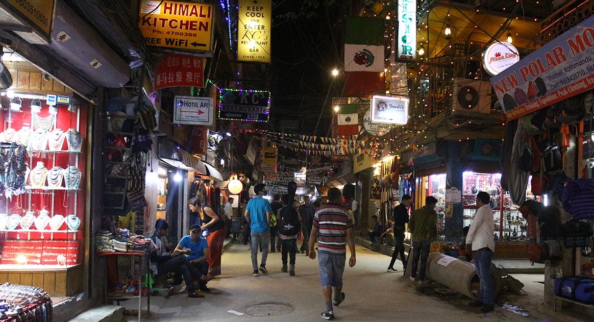 ठमेलमा ड्युटीमा खटिएका प्रहरीमाथि कुटपिट