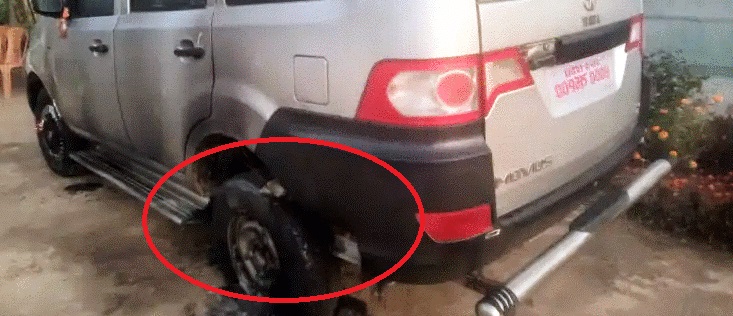 उपमेयर चढ्ने गाडी मै पेट्रोल छर्केर आगजनी